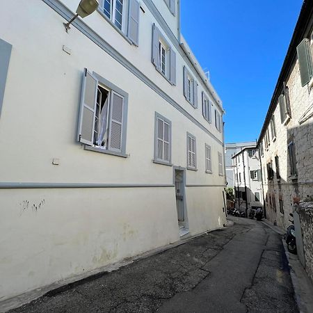Budget-Friendly 1Br In The City Center Gibraltar Exterior photo